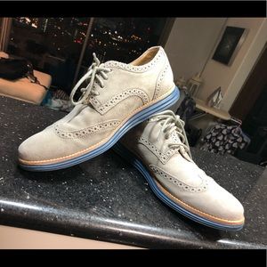 Cole haan lunar grand gray suede with navy sole